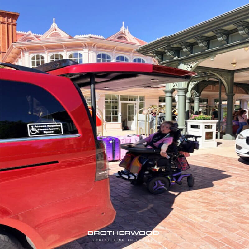 Mercedes-Benz V-Class Wheelchair Accessible Vehicle (WAV)